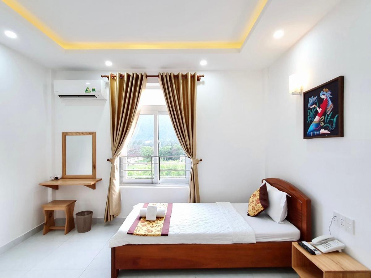Khach San Thai Binh Chi Khu Co Ong Экстерьер фото