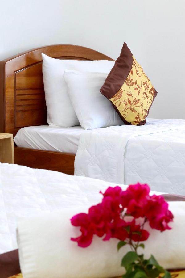 Khach San Thai Binh Chi Khu Co Ong Экстерьер фото